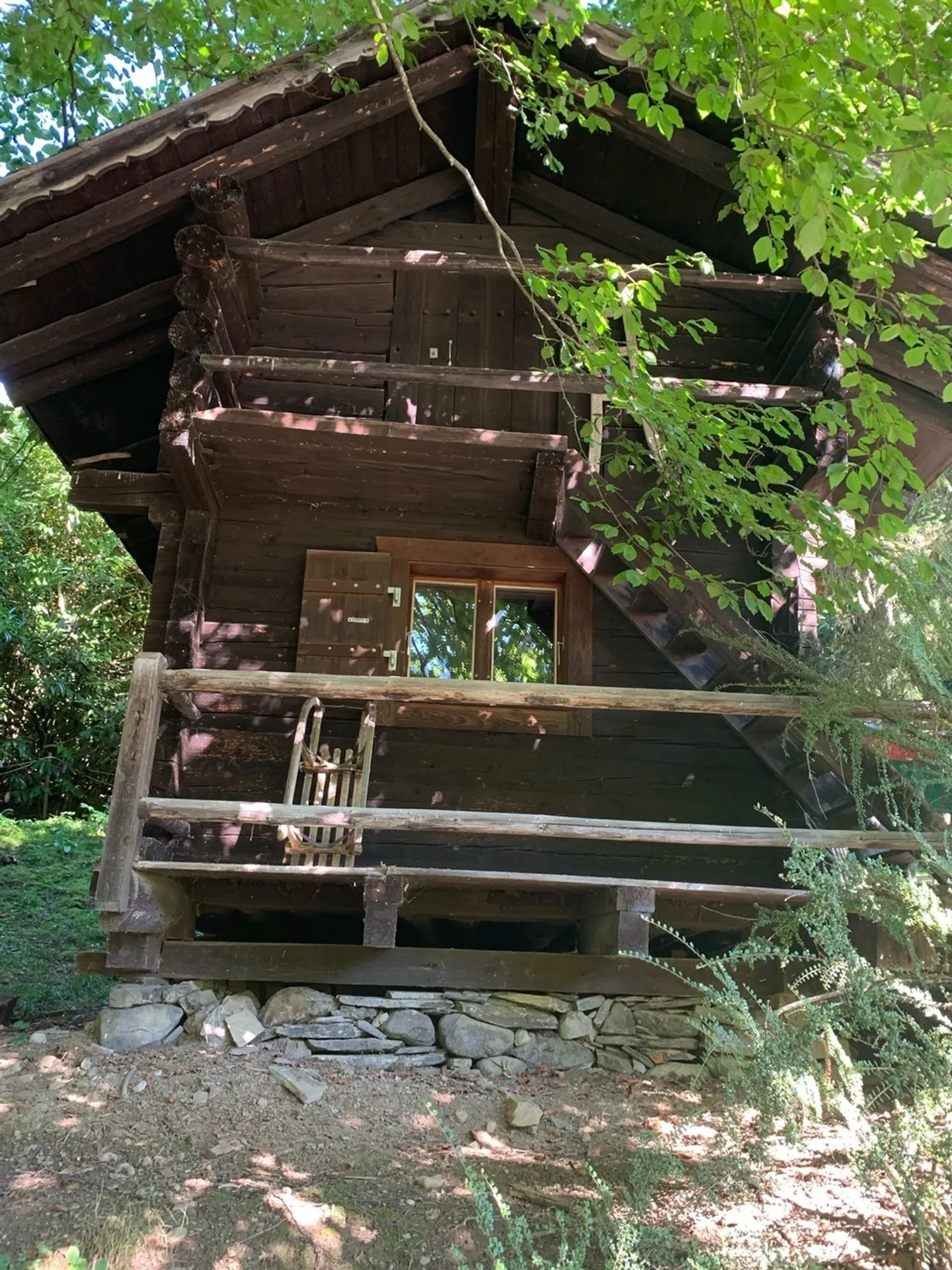 Charming chalet located between Morgins and Troistorrents with 5.5 rooms in an idyllic setting. - Photo 11 of 13