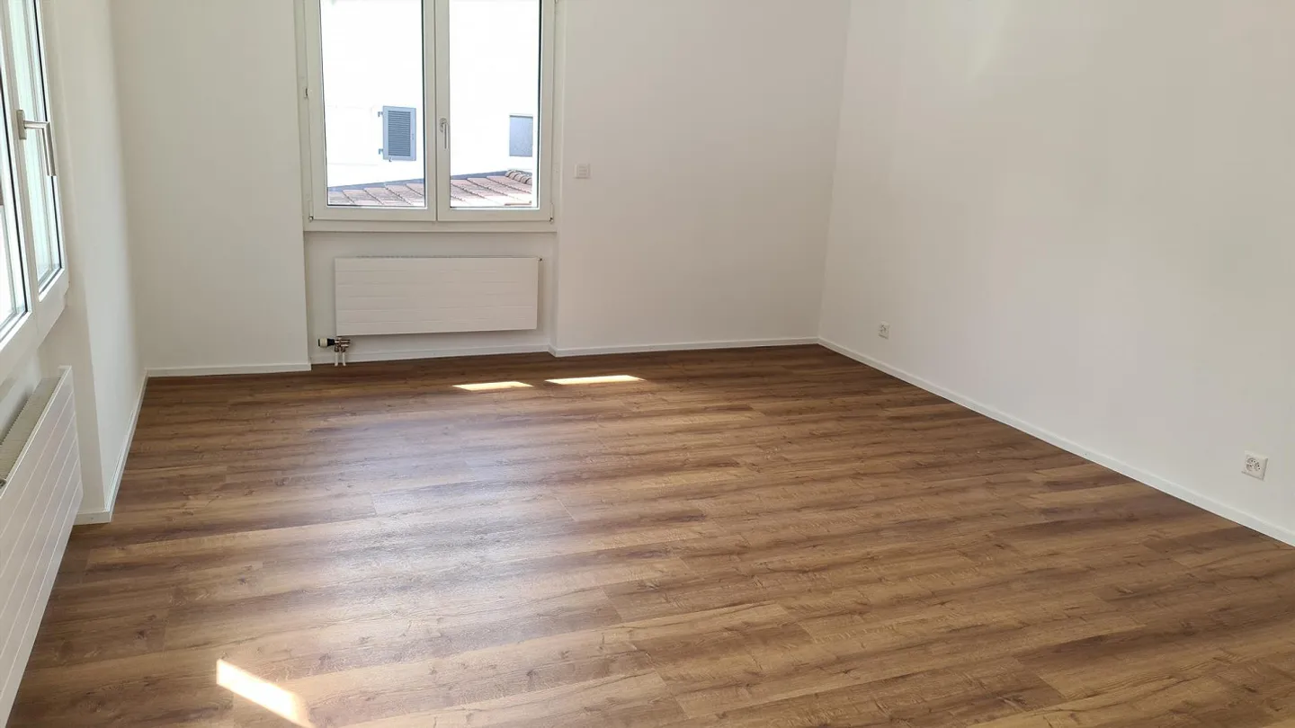 Appartamento attraente di 4,5 stanze in affitto a Igis - Foto 7 di 17