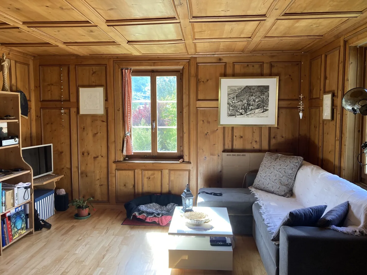 3.5-Room Apartment with Breathtaking View in Cazis - Photo 2 of 15