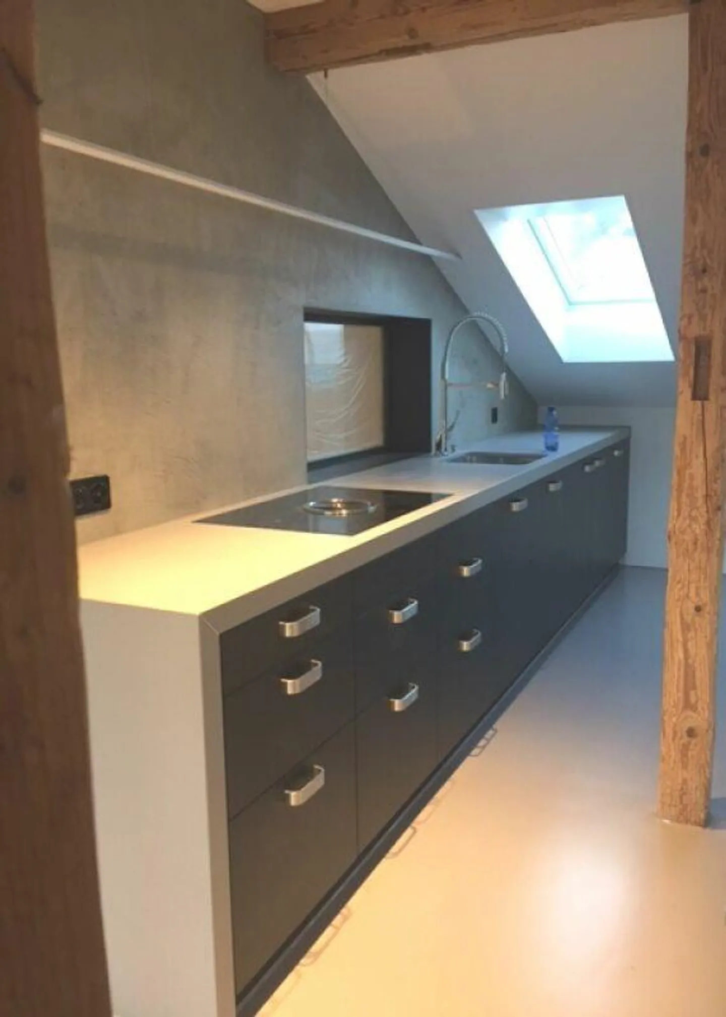 Exclusive Penthouse in a Desirable Location in the City of Baden - Photo 4 of 8