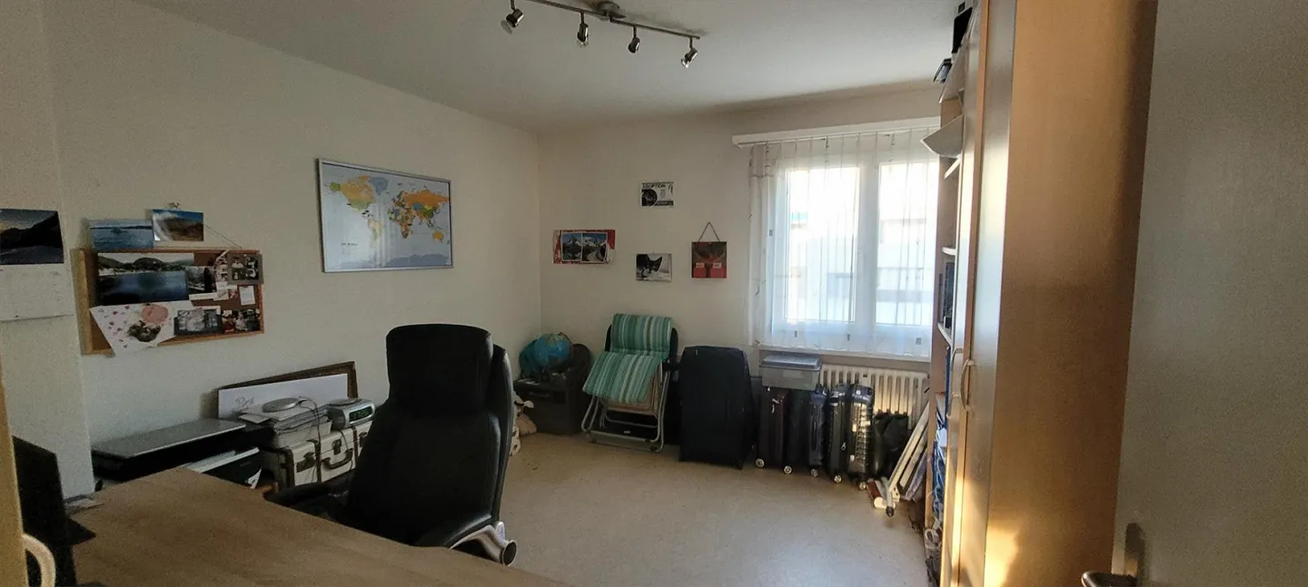 Cercasi nuovo inquilino dal 01.04.2026 per un appartamento di 3,5 stanze a Buchrain - Foto 6 di 9