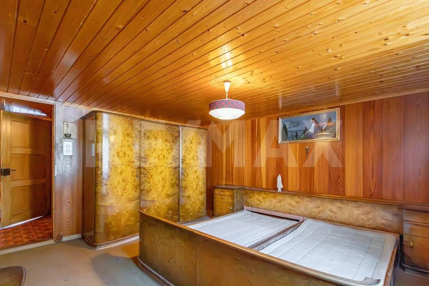 Restaurant / Guesthouse / Landlord Apartment - Photo 12 of 13