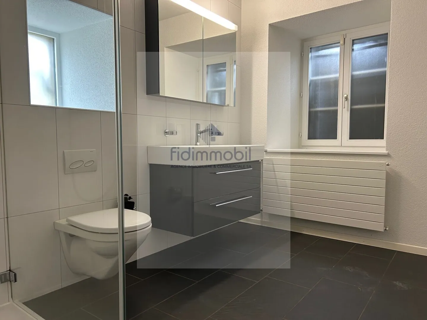 MAGNIFICENT WINE ESTATE HOUSE IN A QUIET LOCATION - Photo 12 of 13