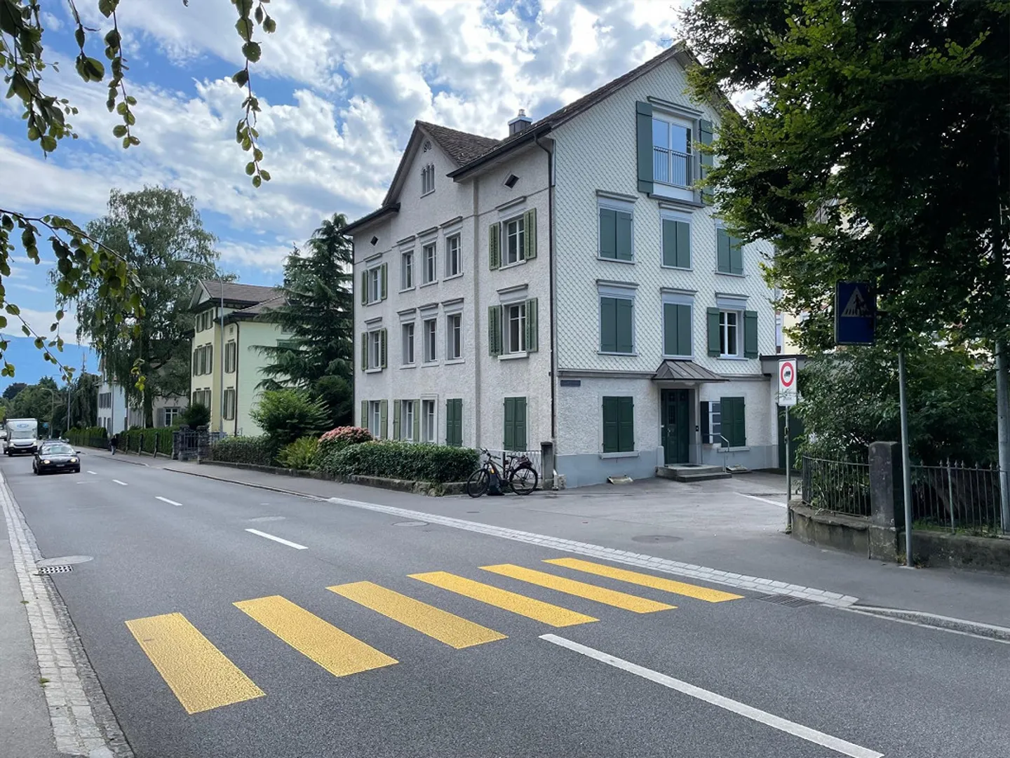 Schöne 4 1/2 Zimmer-Wohnung  in gepflegtem Altbau - Foto 7 von 8