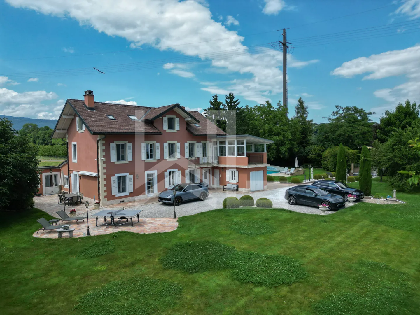 Wunderschöne Charakterbastide in den Höhenlagen von Nyon - Foto 2 von 17