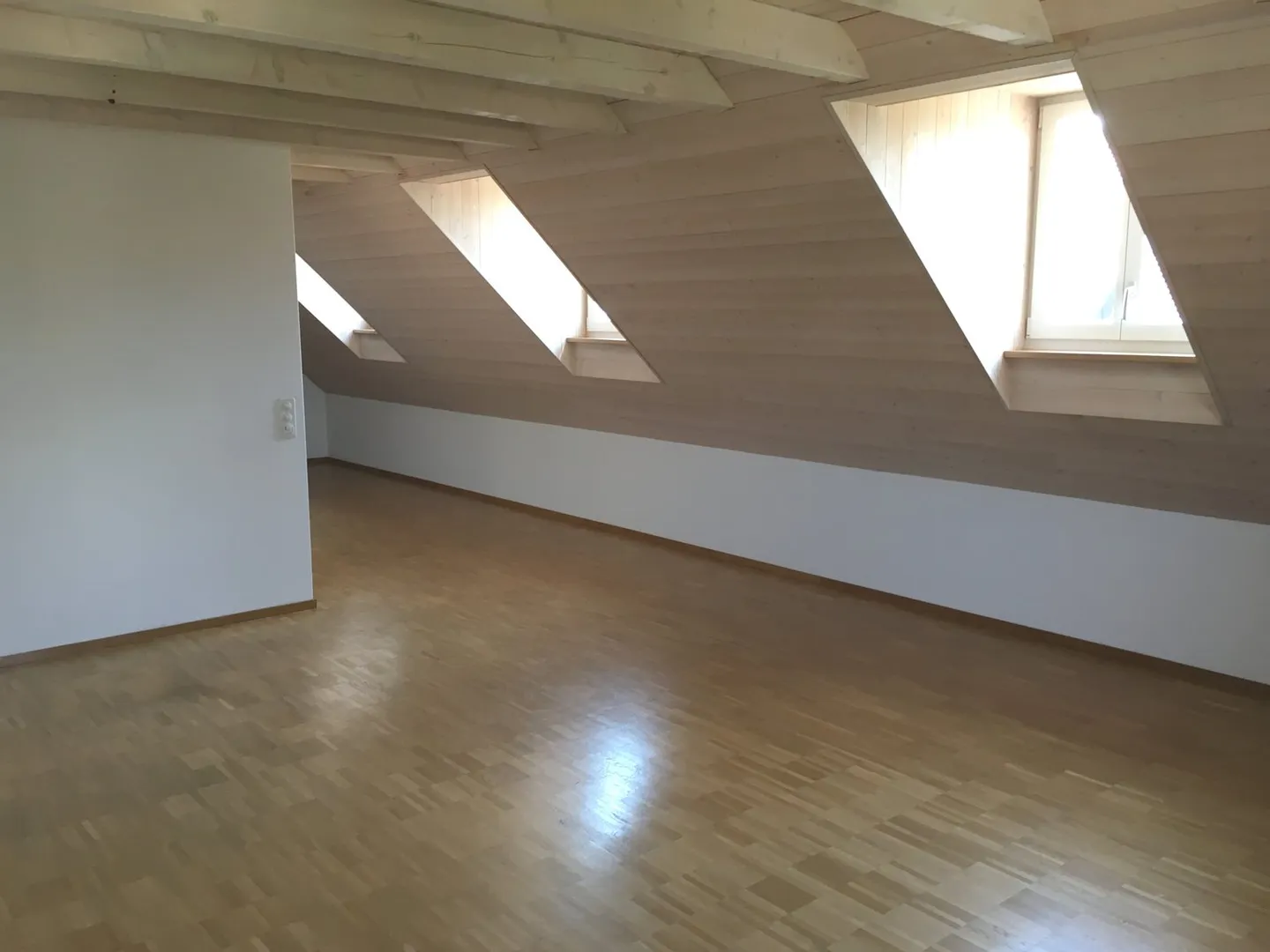 Appartamento mansardato di 3.5 locali – Hauptstrasse 40, Dornach - Foto 5 di 16