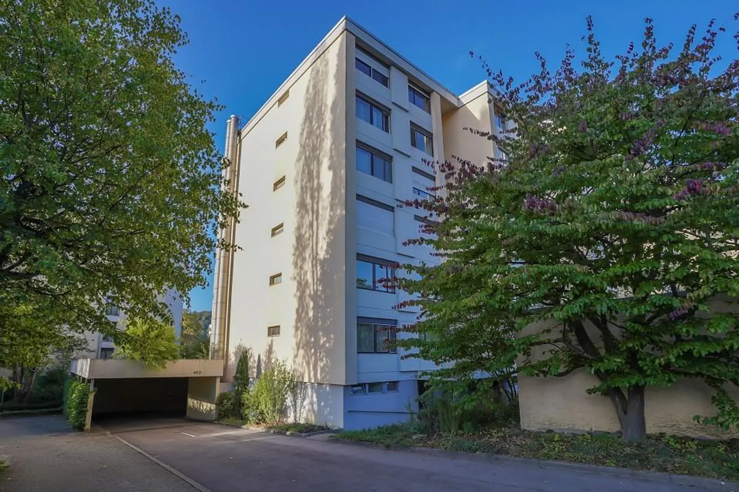 Appartamento attraente di 4½ stanze con vista sul verde a Hinterkappelen - Foto 1 di 12