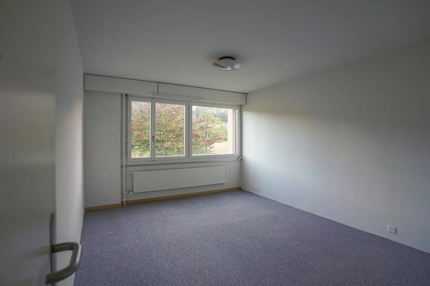 Appartamento attraente di 4½ stanze con vista sul verde a Hinterkappelen - Foto 10 di 12
