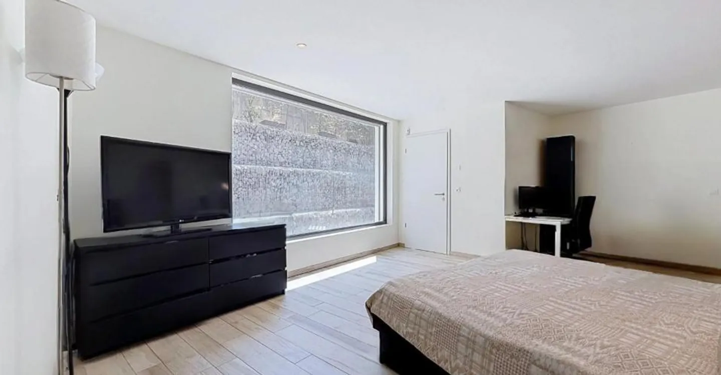 Condo for sale in Pully, Switzerland - Photo 5 of 9