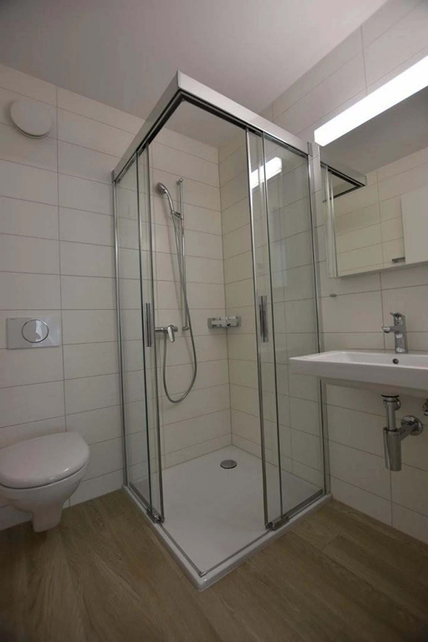 Appartamento moderno 4.5 stanze - Foto 4 di 10