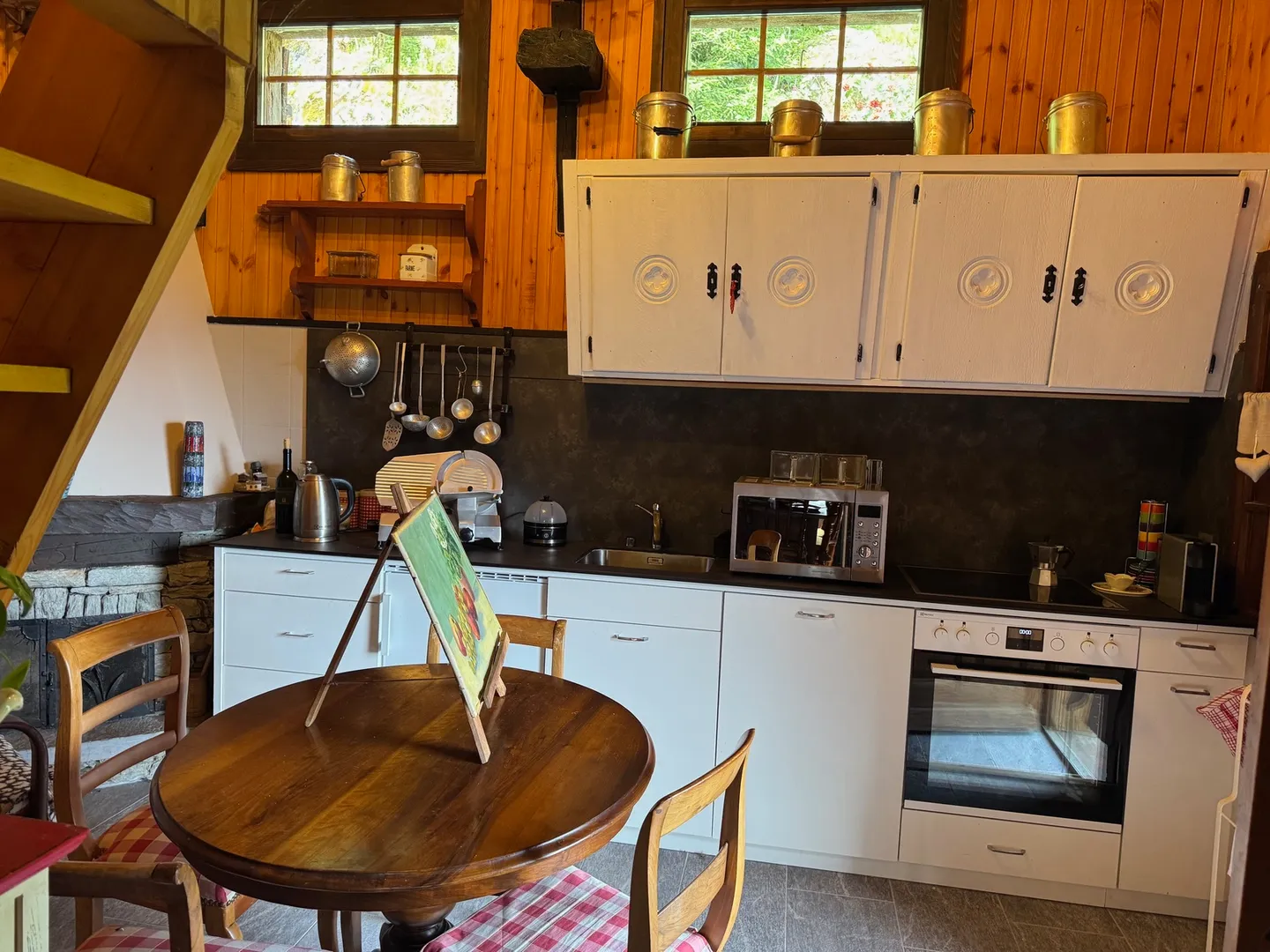 Summer Chalet and its Mazot / La Coûte (Hérémence) / EXCLUSIVITY - Photo 11 of 13