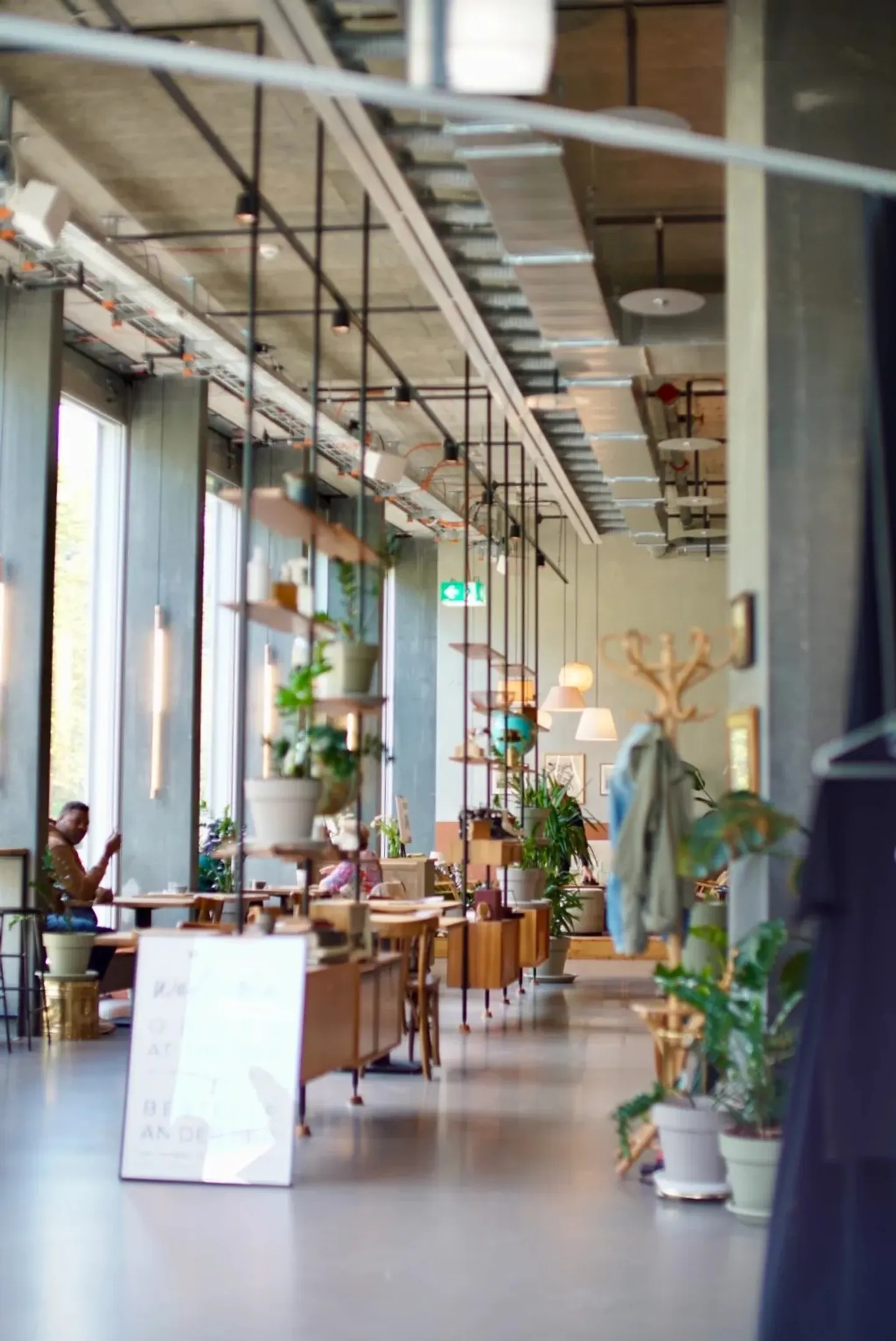 Commercial for rent, Anlieferung The Circle 60 (Kloten, Switzerland) - Foto 3 von 13