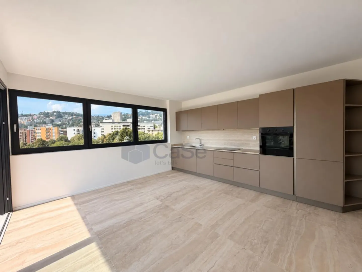 VIGANELLO · DANS UNE NOUVELLE RÉSIDENCE · ÉLÉGANT APPARTEMENT DE 3.5 PIÈCES - Photo 2 sur 12
