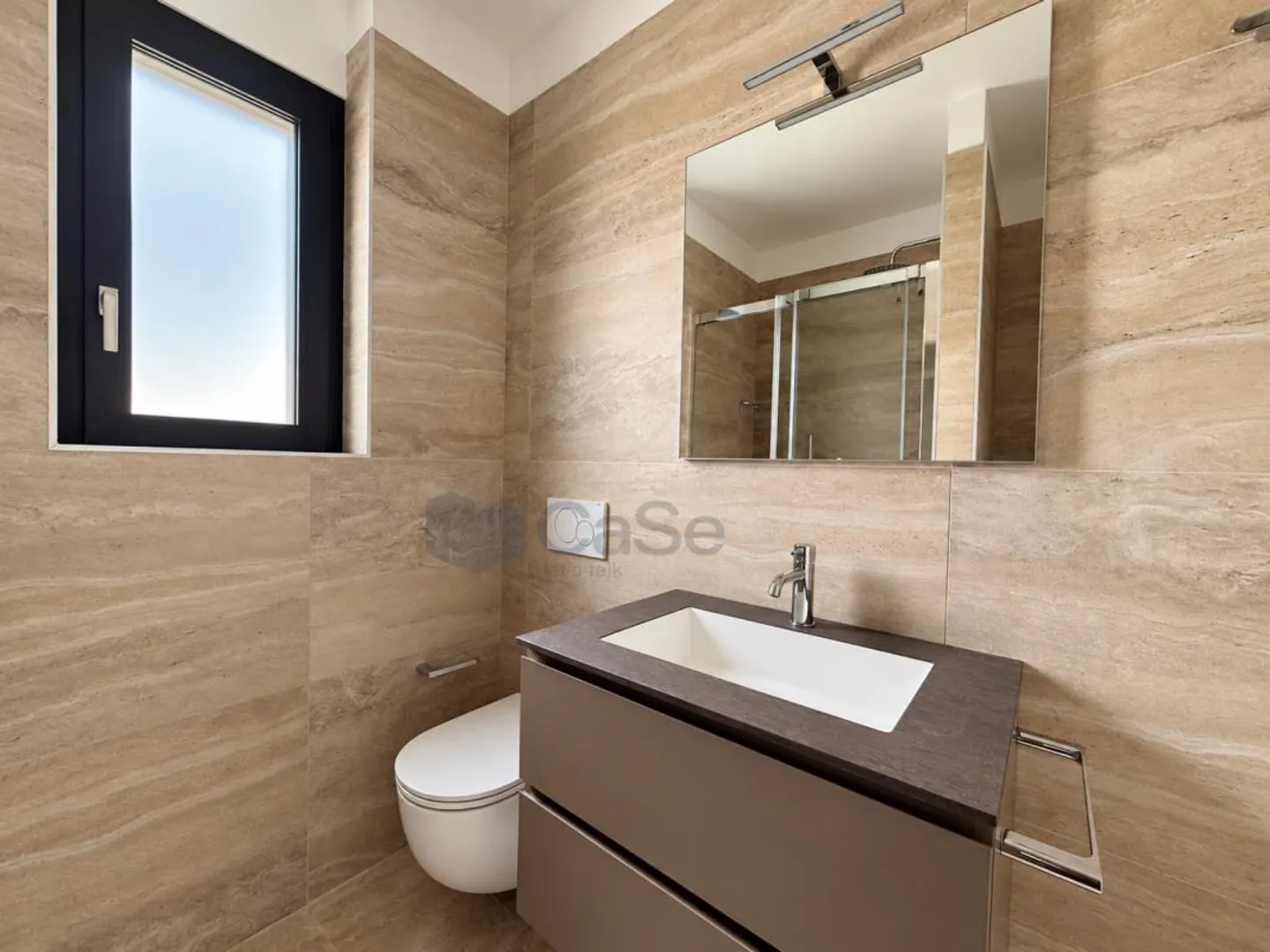 VIGANELLO · DANS UNE NOUVELLE RÉSIDENCE · ÉLÉGANT APPARTEMENT DE 3.5 PIÈCES - Photo 8 sur 12