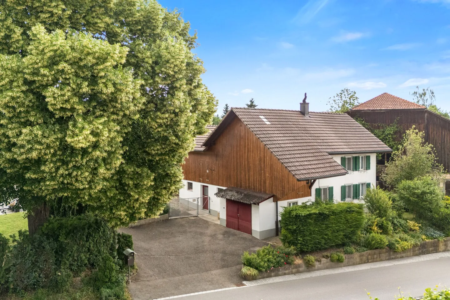 Une maison avec cœur, histoire et opportunités - Photo 15 sur 15