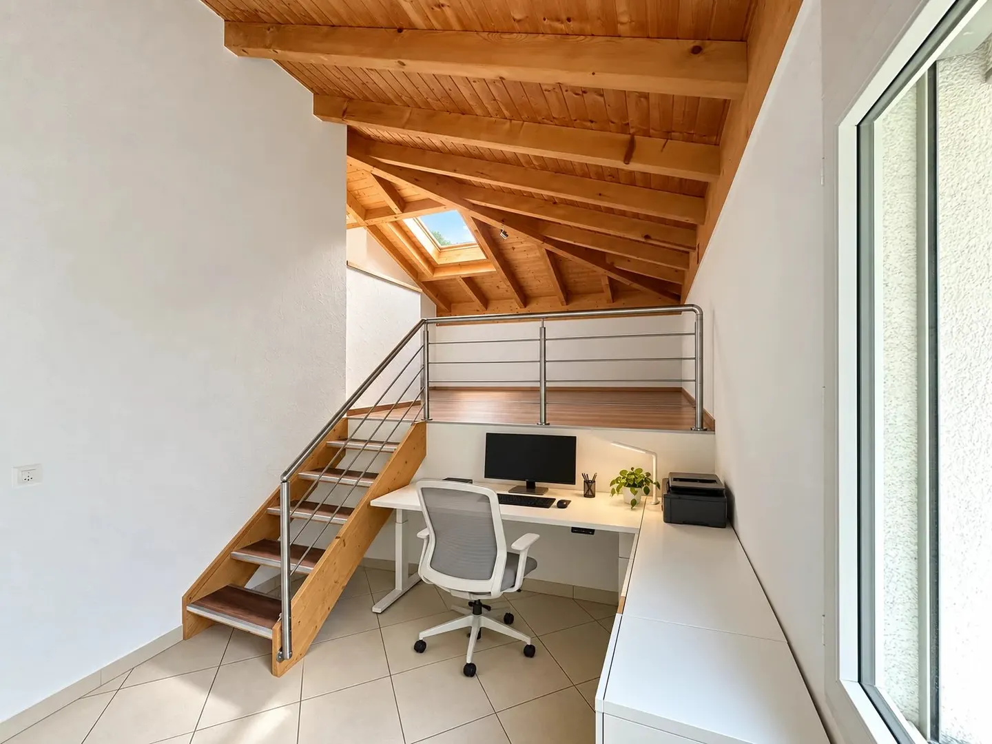 Renovierte Einzelvilla in Collombey-Muraz; Terrasse von über 100 m² und großer Garten - Foto 17 von 34