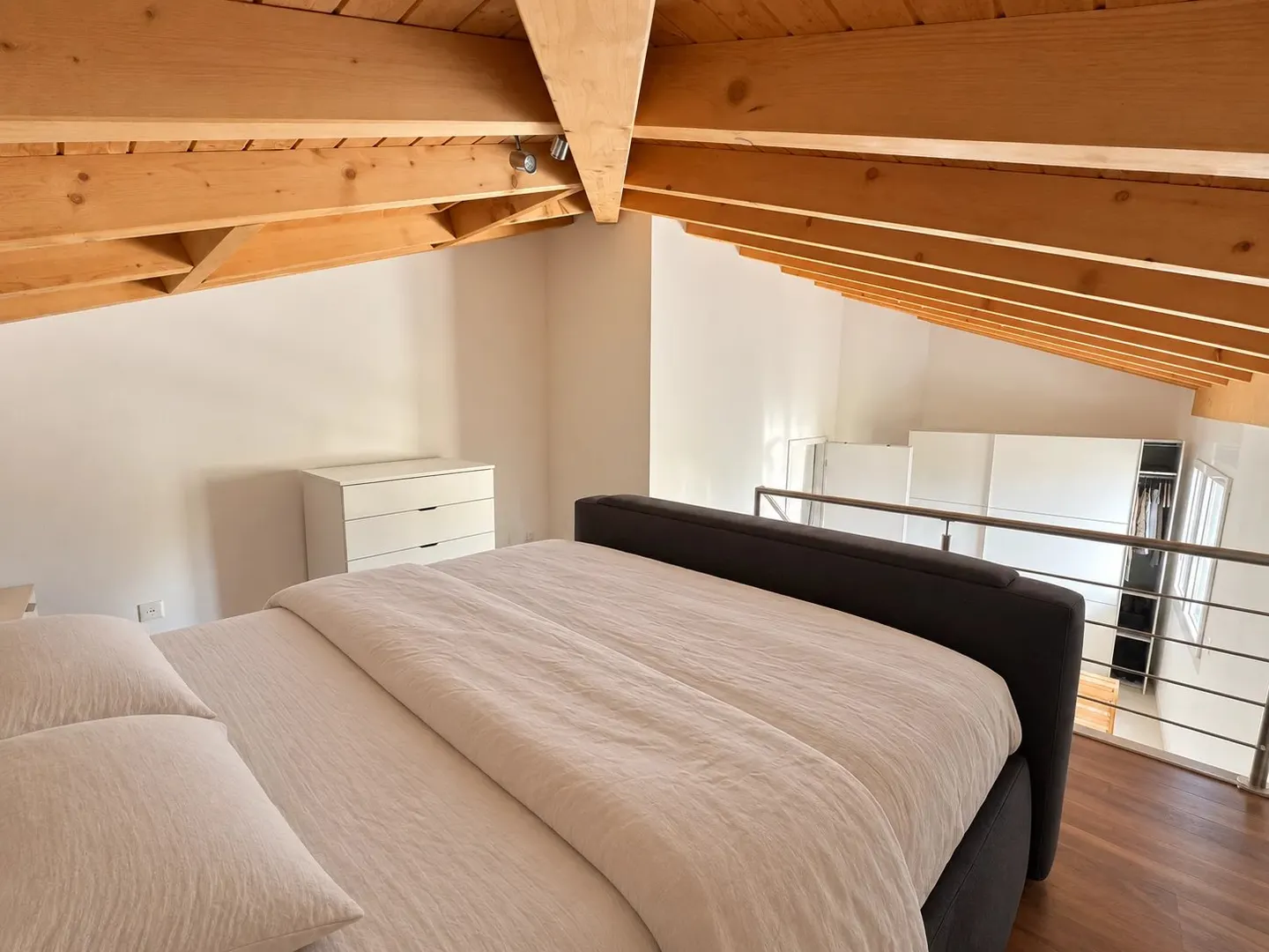 Renovierte Einzelvilla in Collombey-Muraz; Terrasse von über 100 m² und großer Garten - Foto 19 von 34