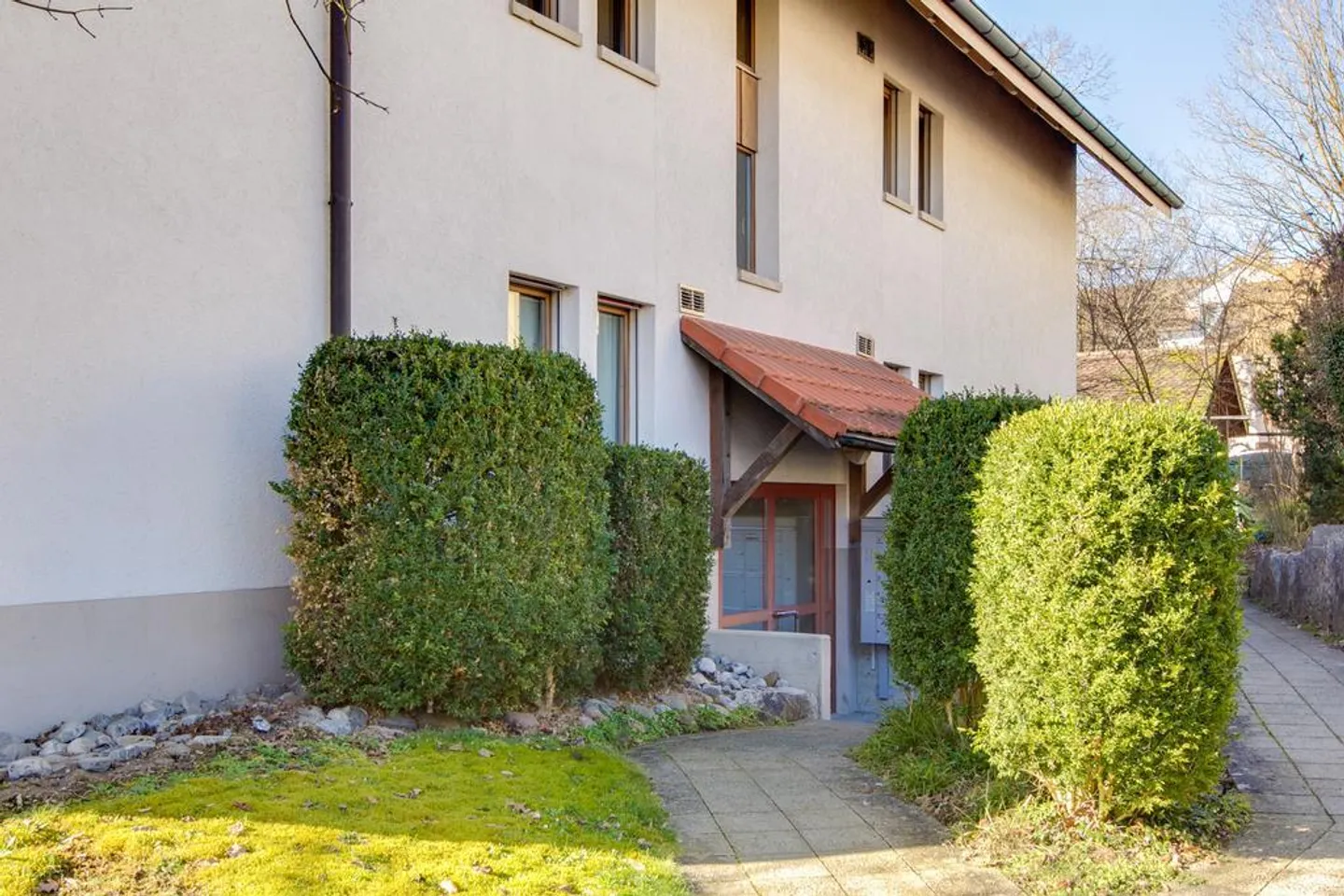 4.5 Zimmer-Maisonettewohnung in Hombrechtikon zu vermieten! - Foto 2 von 11