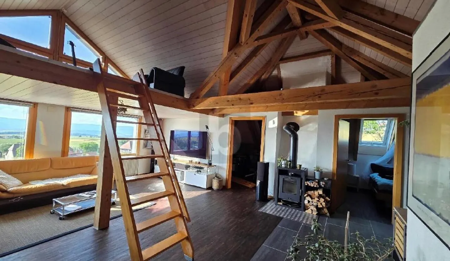 SPACIEUX AVEC APPARTEMENT INDÉPENDANT - Photo 3 sur 5