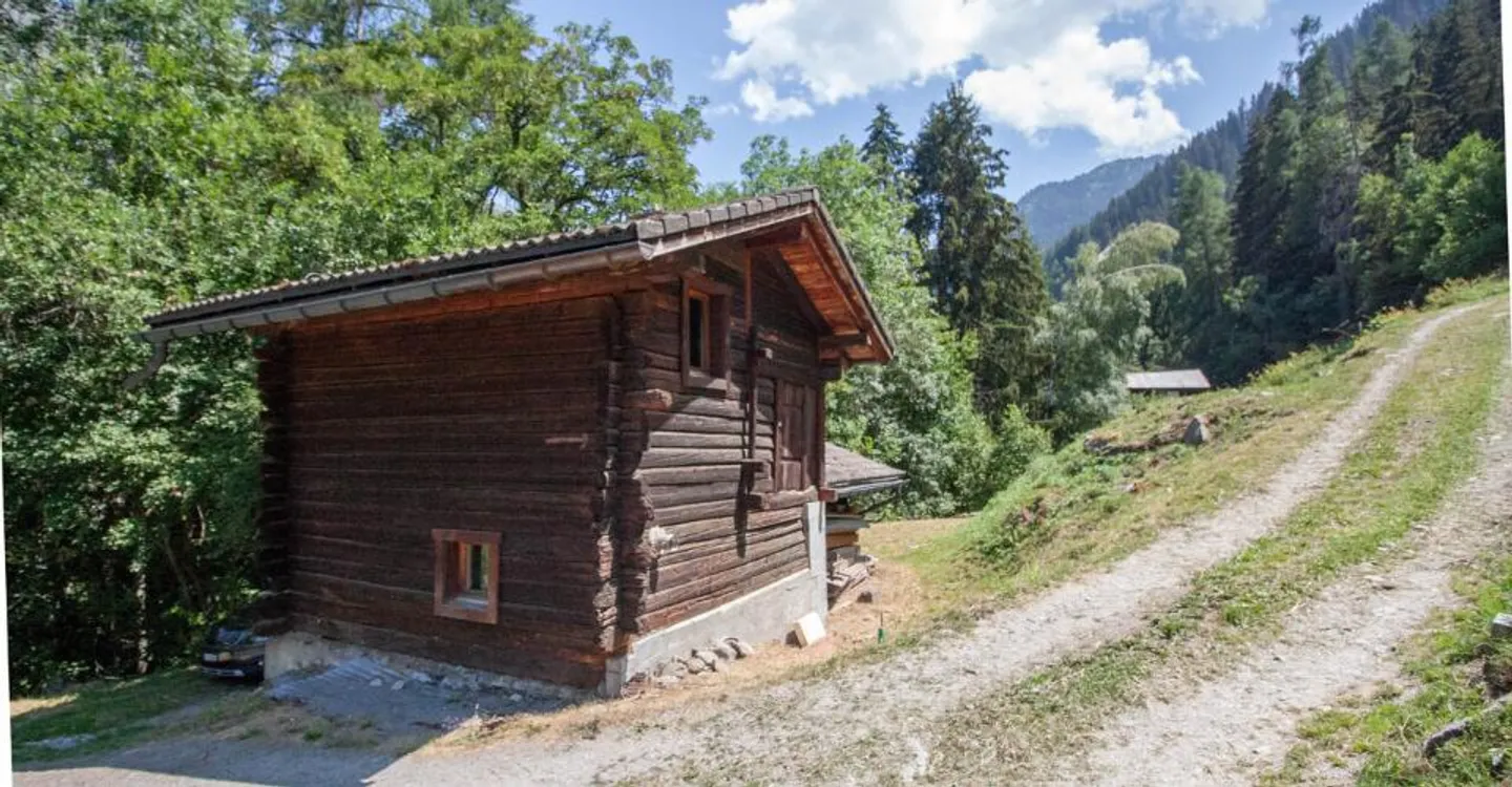Chalet Charmant à Lourtier - Photo 2 sur 9
