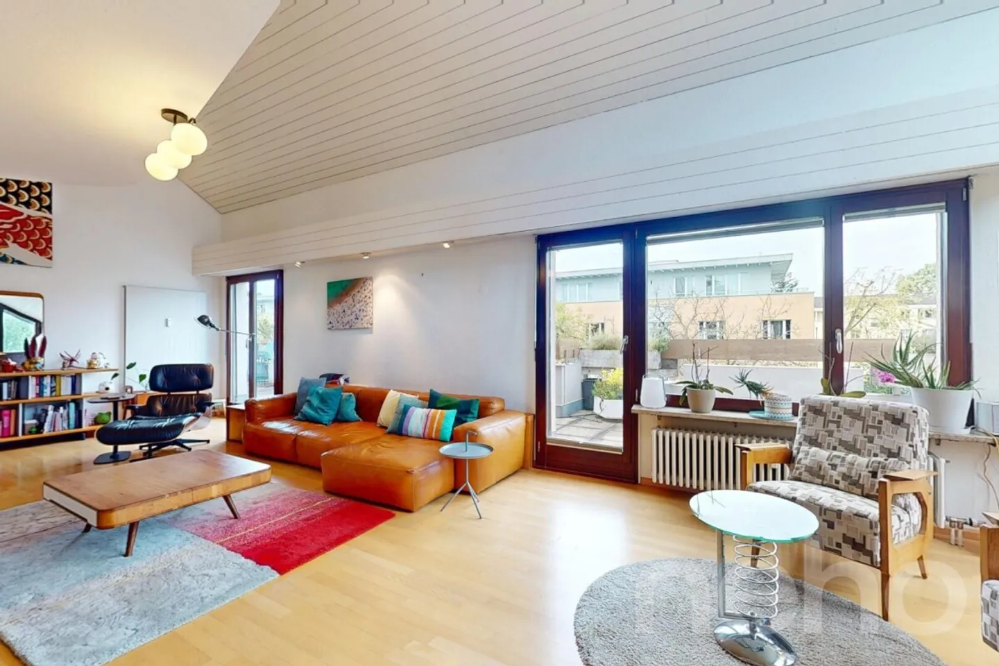 Ampio appartamento duplex di 6,5 locali con grande giardino - Foto 2 di 13