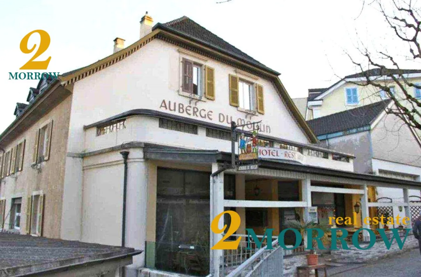 Edificio misto perfetto per investimento - Foto 2 di 13