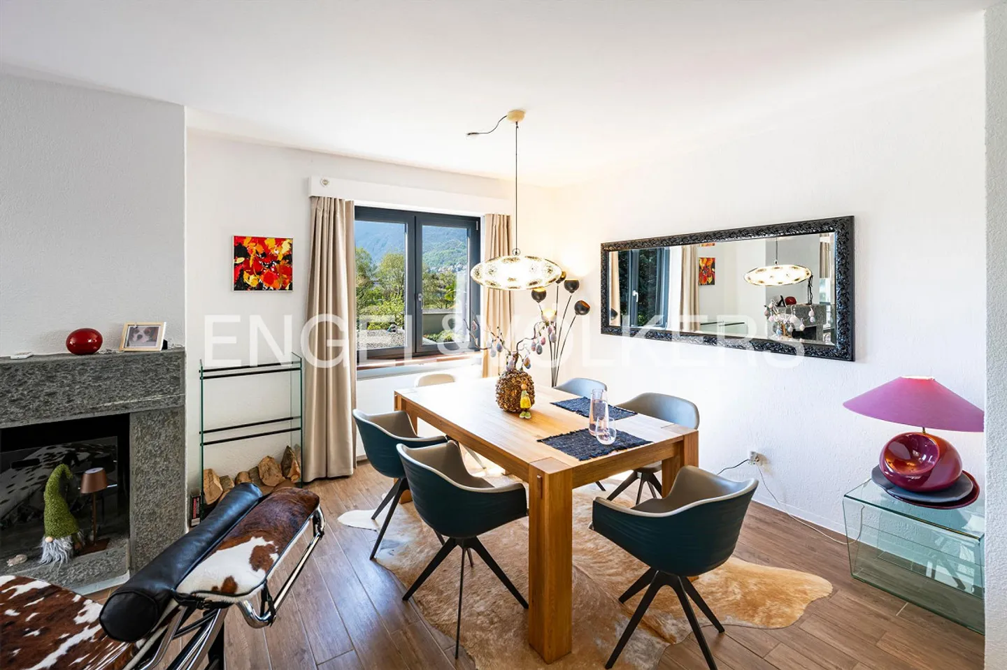 Penthouse with Outdoor Pool (62a) - Photo 4 of 9