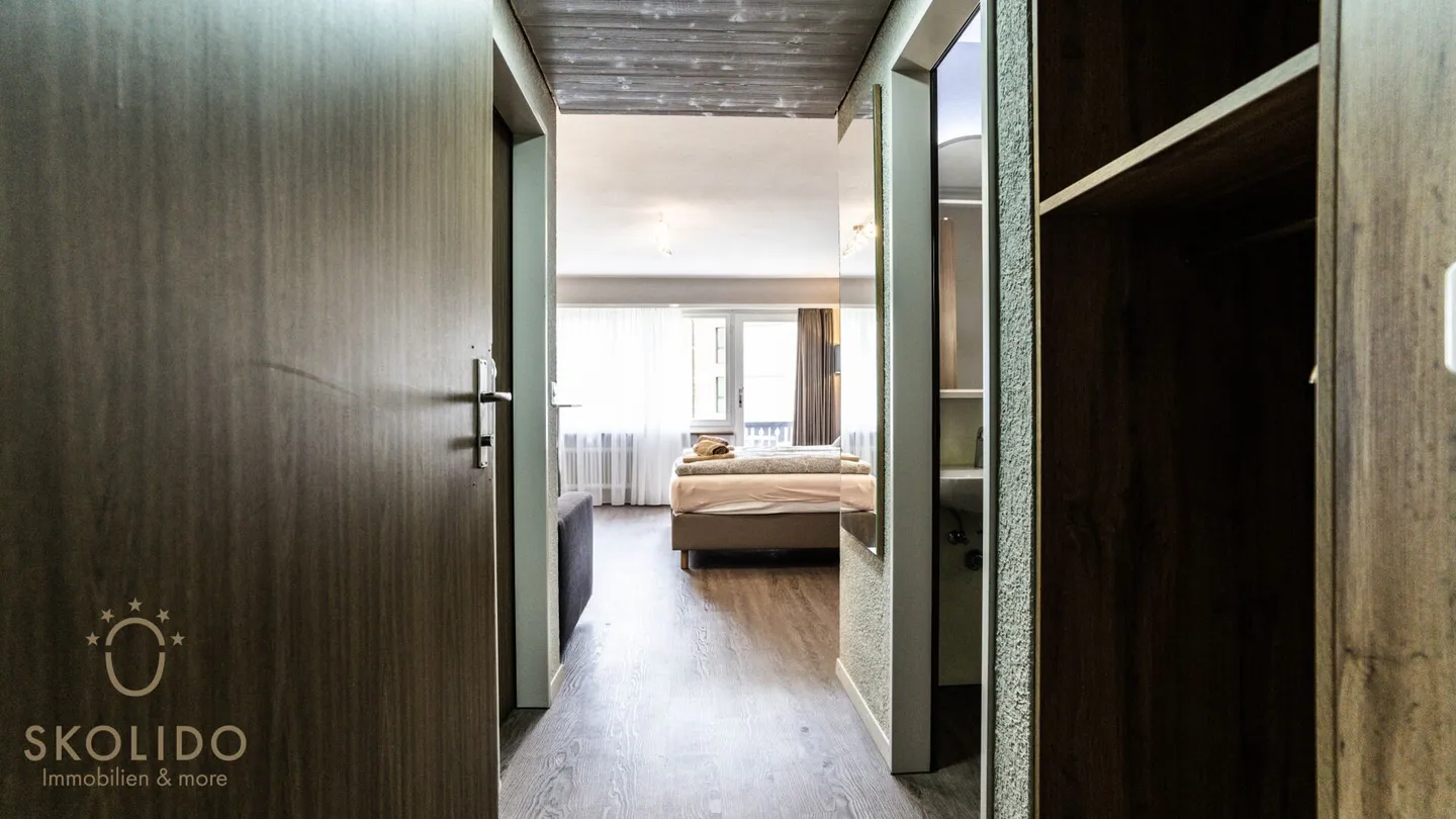 Modern Studio Apartment in Central Location with Panoramic View - Photo 15 of 19