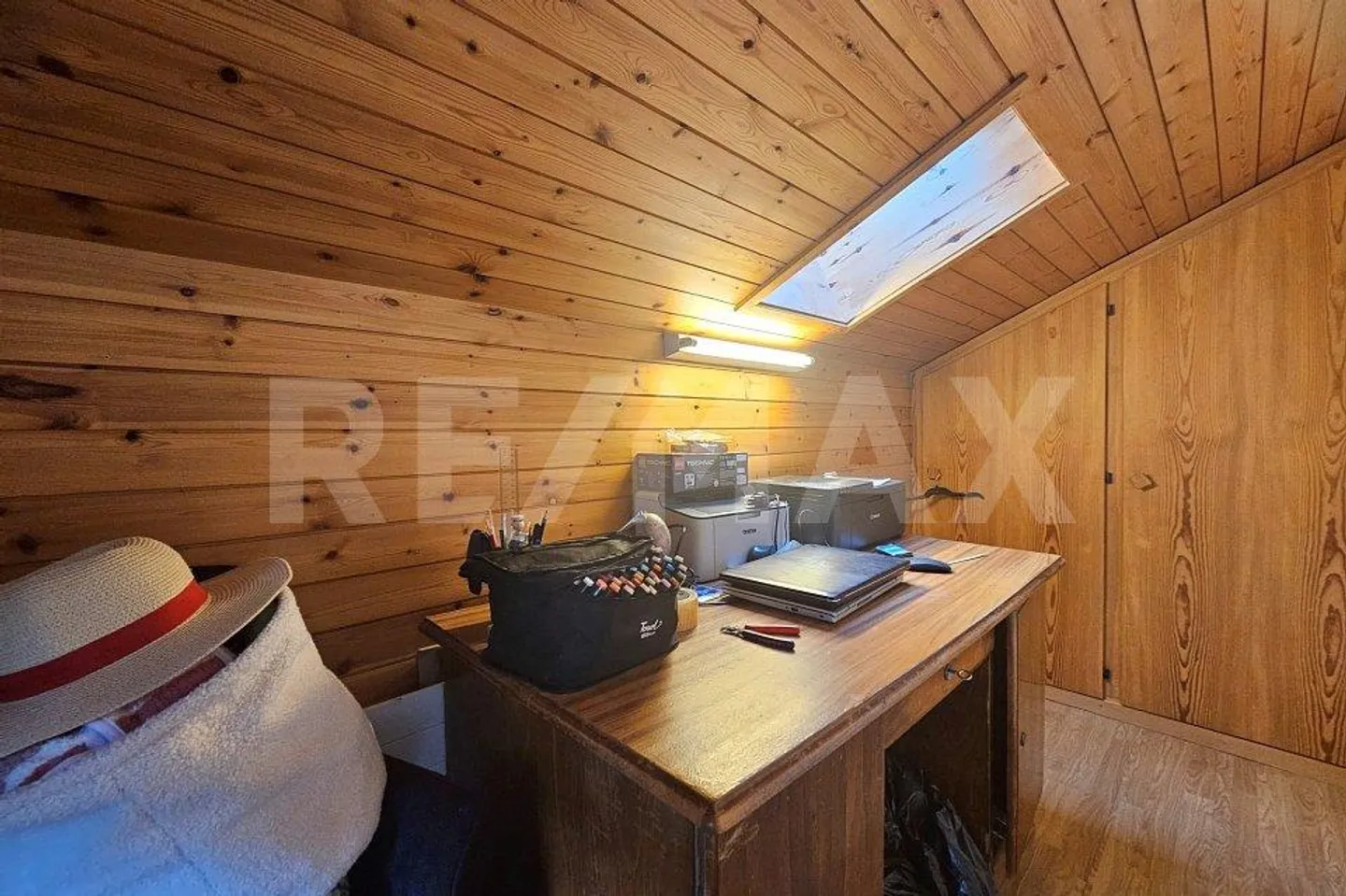 Cozy 4.5-room apartment with great view - Photo 3 of 11