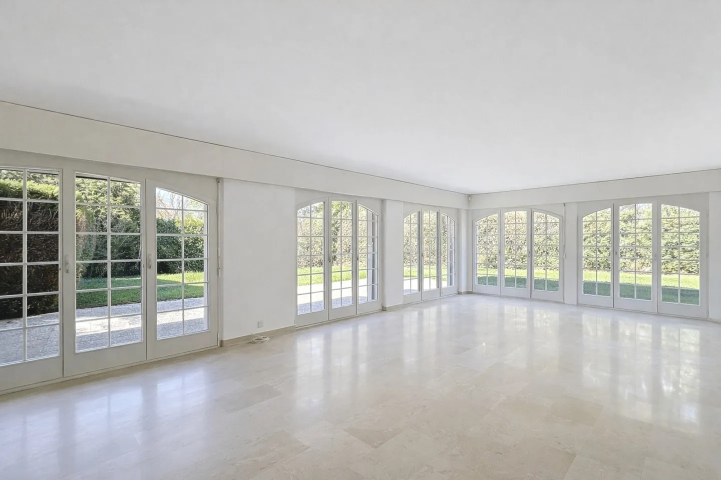 Villa familiare con studio a Hermance vicino al lago - Foto 5 di 15