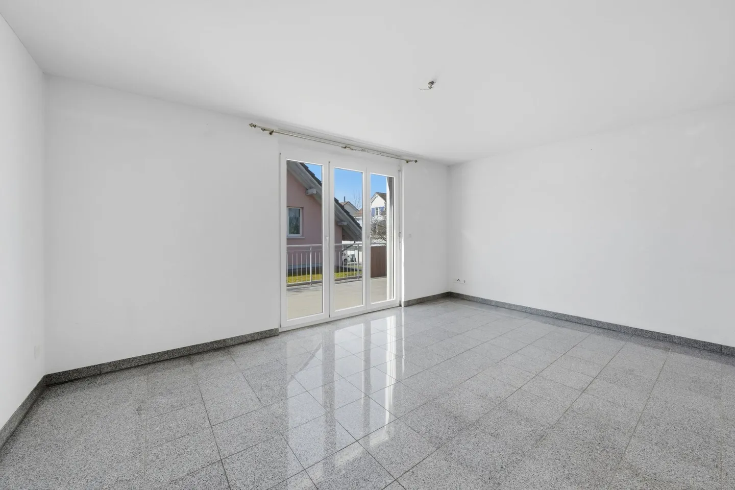 Living with Comfort and Space - Detached Family House in Wittenbach - Photo 11 of 32