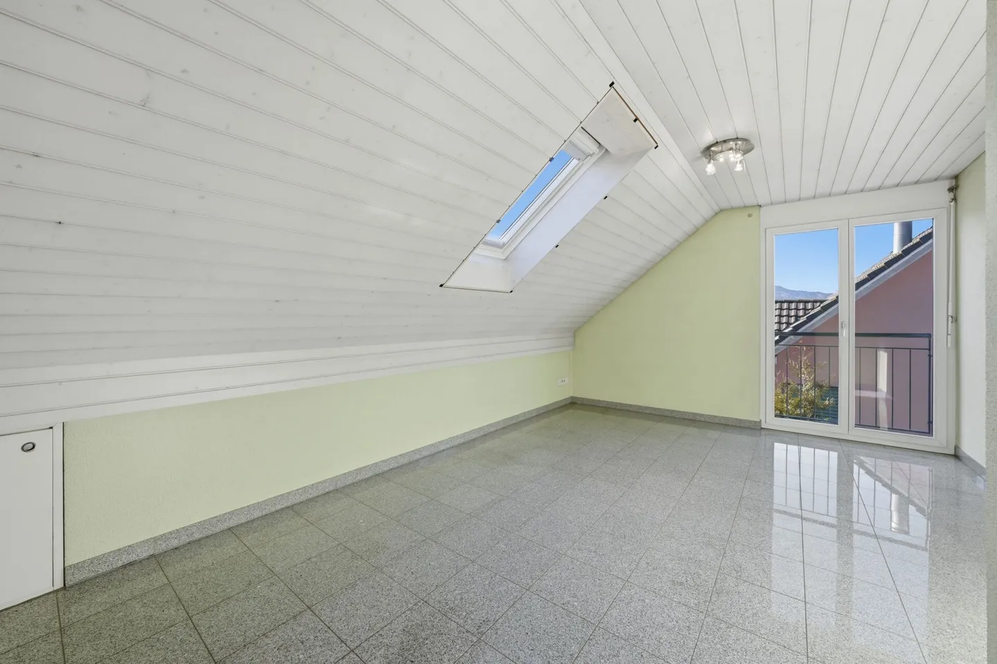 Living with Comfort and Space - Detached Family House in Wittenbach - Photo 17 of 32