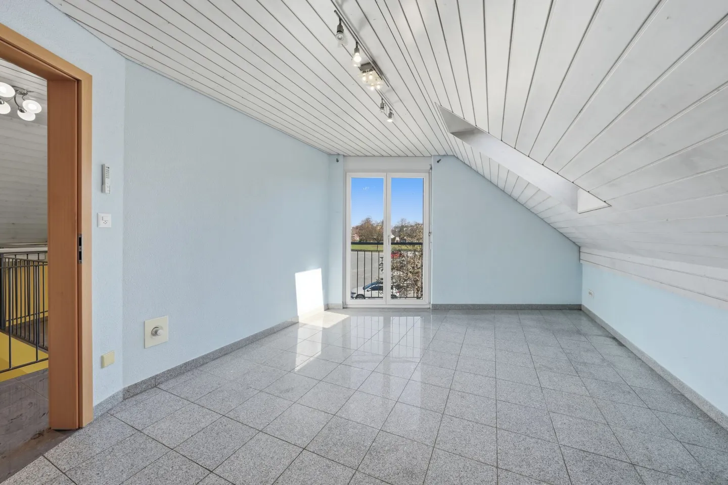 Living with Comfort and Space - Detached Family House in Wittenbach - Photo 18 of 32
