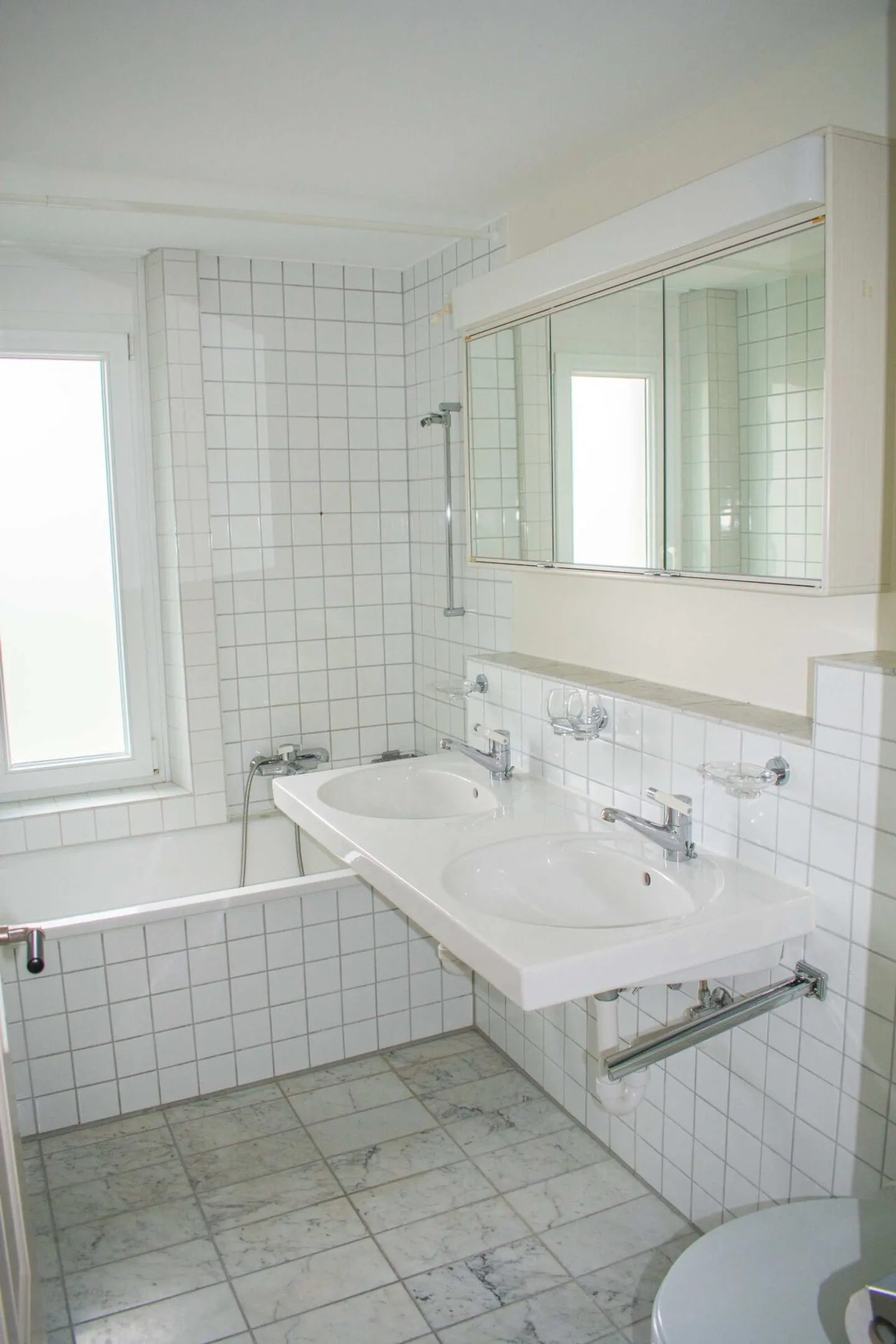 Attractive old apartment in a quiet location - Photo 4 of 10