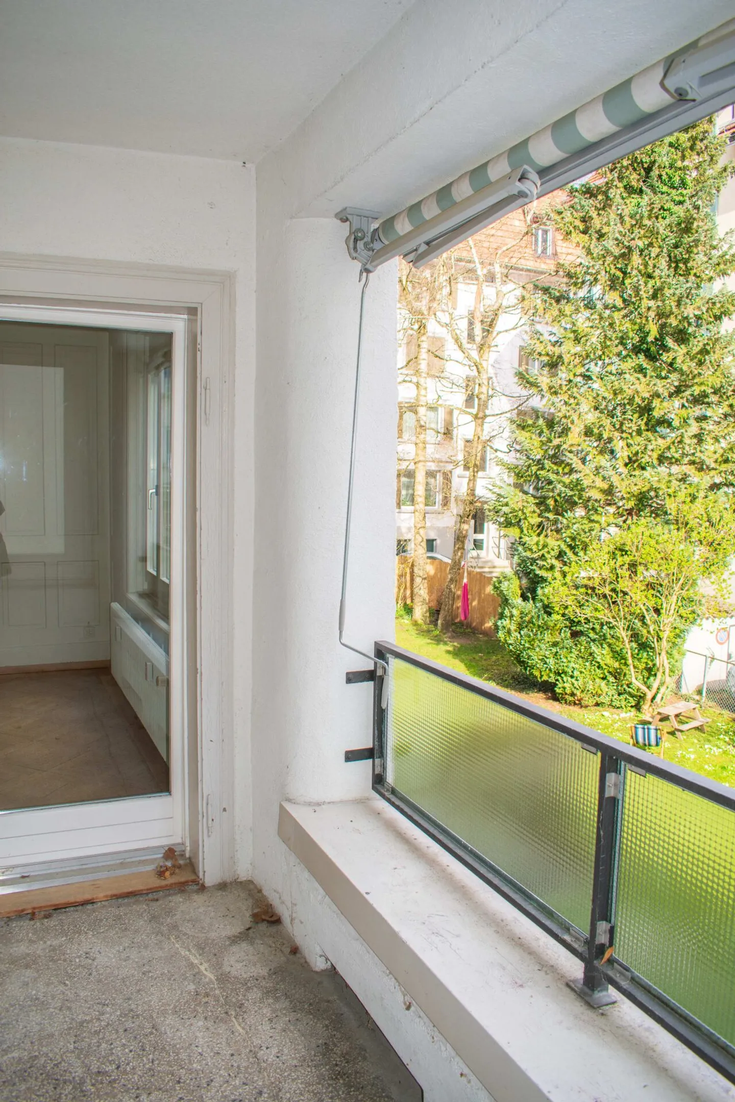 Attractive old apartment in a quiet location - Photo 7 of 10