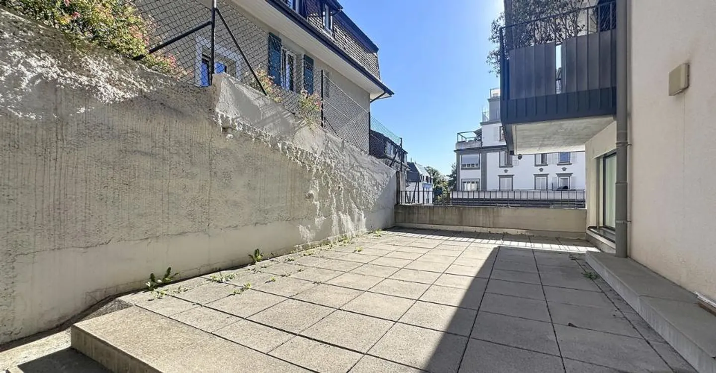 Appartement élégant avec terrasse - Photo 1 sur 11