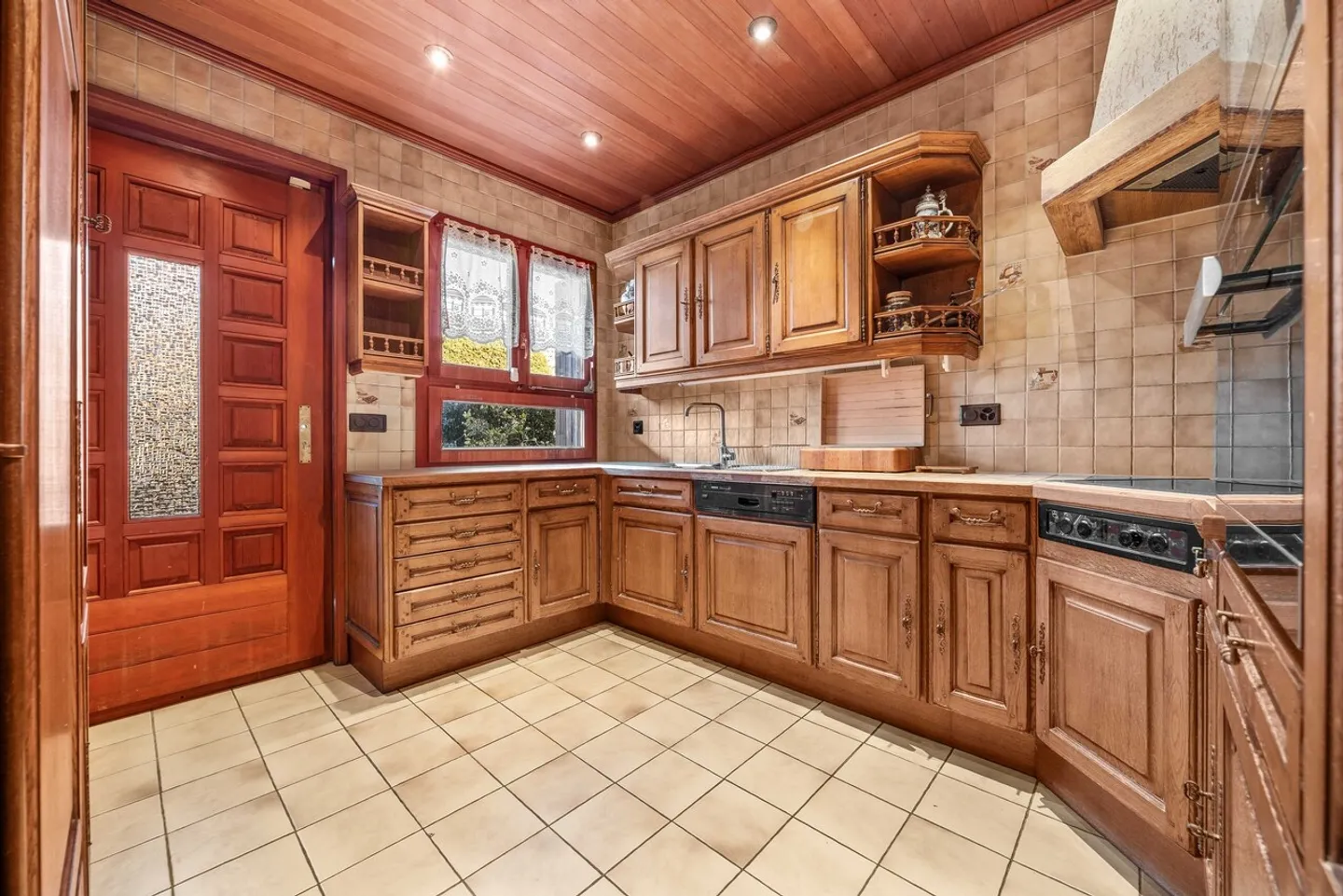 Grande Villa de Deux Logements - Photo 17 sur 27