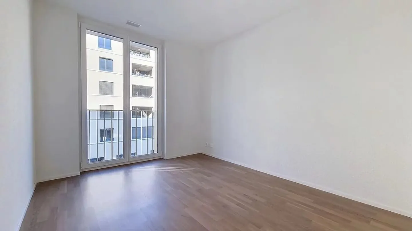 Modern Apartment in Cour de Gare - Photo 10 of 13