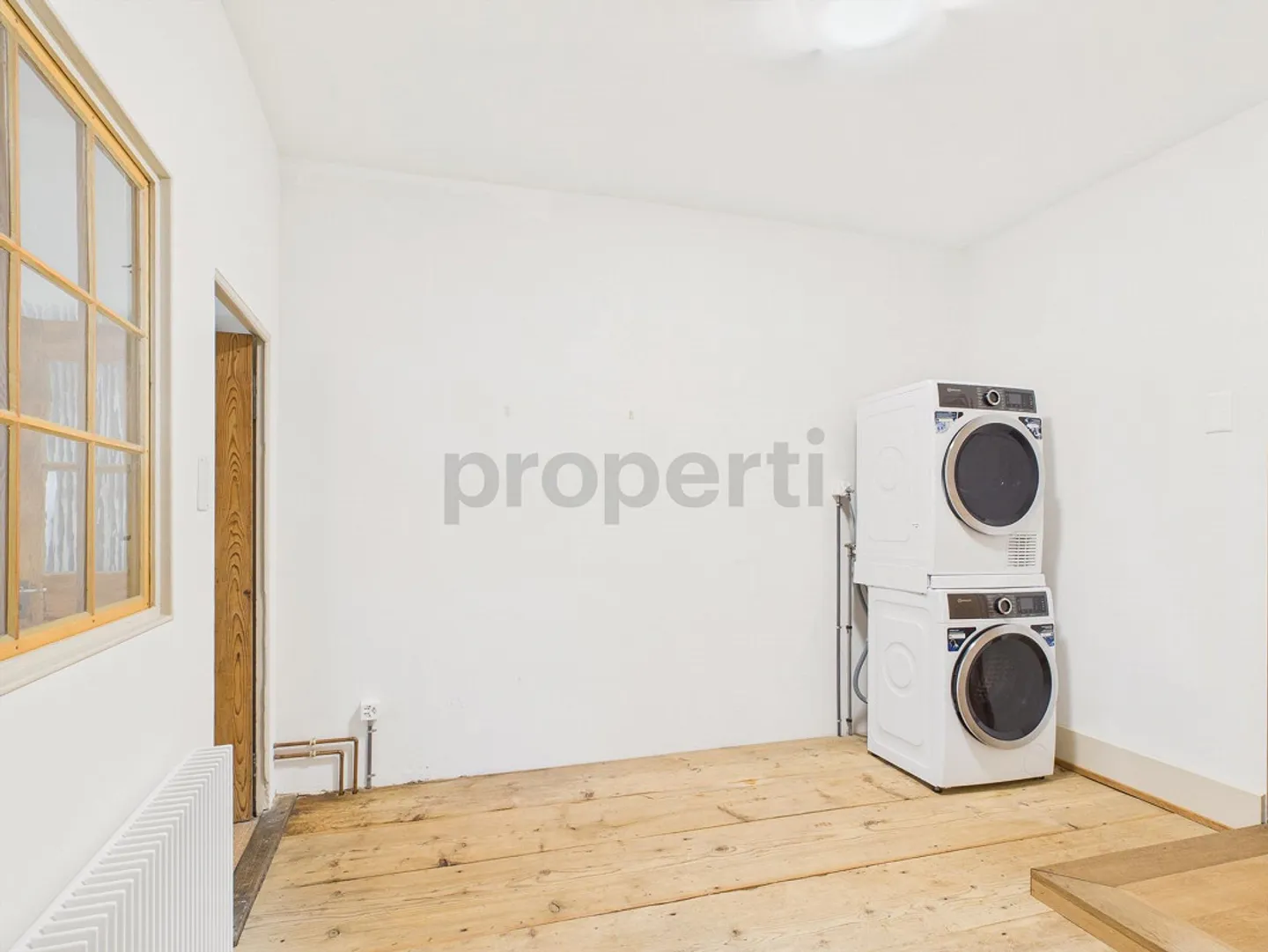 Magnifique appartement historique de 3,5 pièces à Zunzgen, moderne avec des normes de haute qualité - Photo 10 sur 12