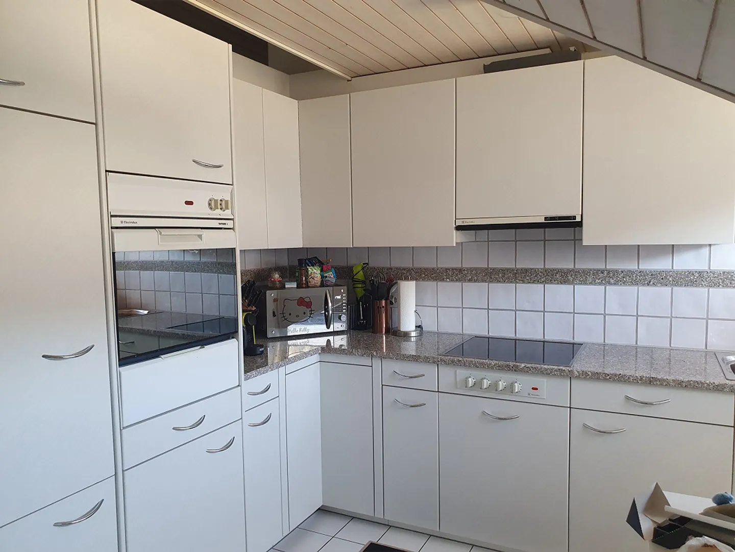 Appartamento attico centrale di 3,5 stanze vicino agli ospedali - Foto 6 di 14