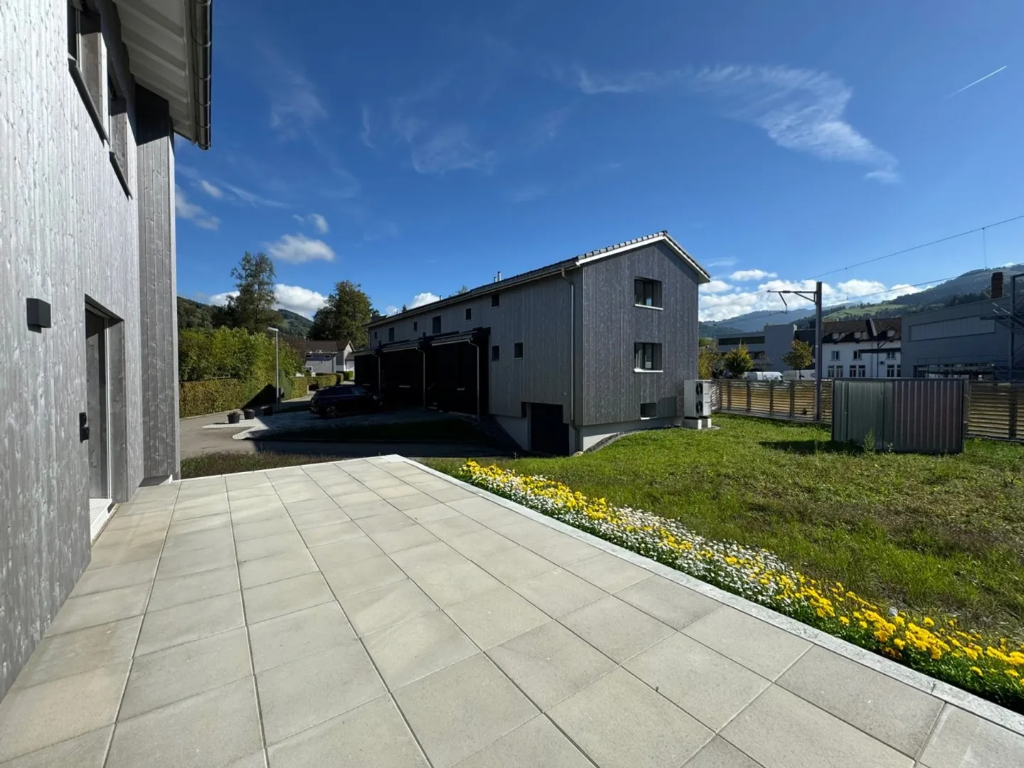 Emménager et se sentir bien : oasis de vie avec jardin privé - Photo 6 sur 7