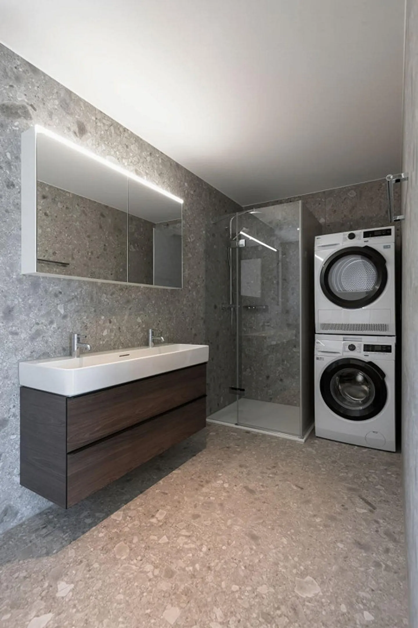 Moderne 3.5-Zimmer-Attikawohnungen im Feldpark - Photo 8 of 11