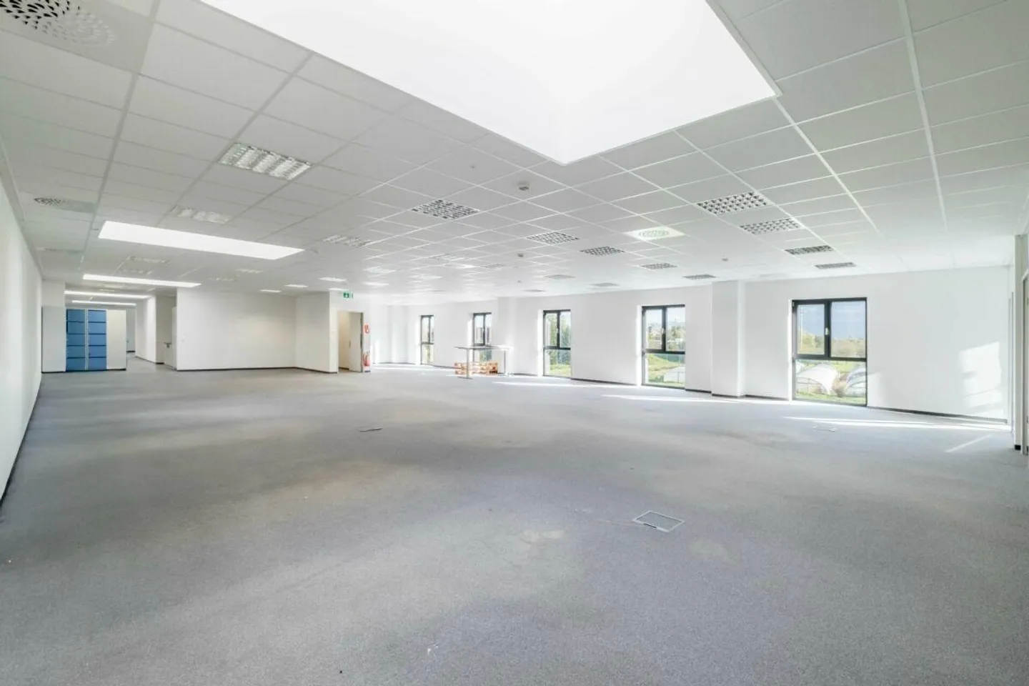 Spazi per uffici attraenti a partire da 250 m2 - luminosi, moderni e centrali - Foto 5 di 15