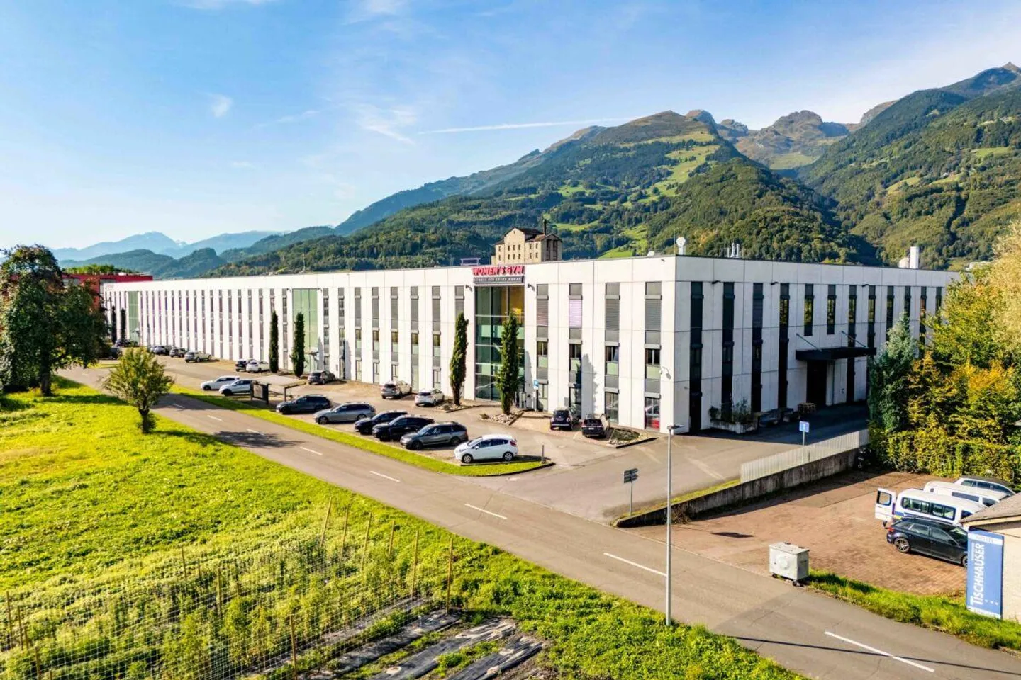 Spazi per uffici attraenti a partire da 250 m2 - luminosi, moderni e centrali - Foto 11 di 15