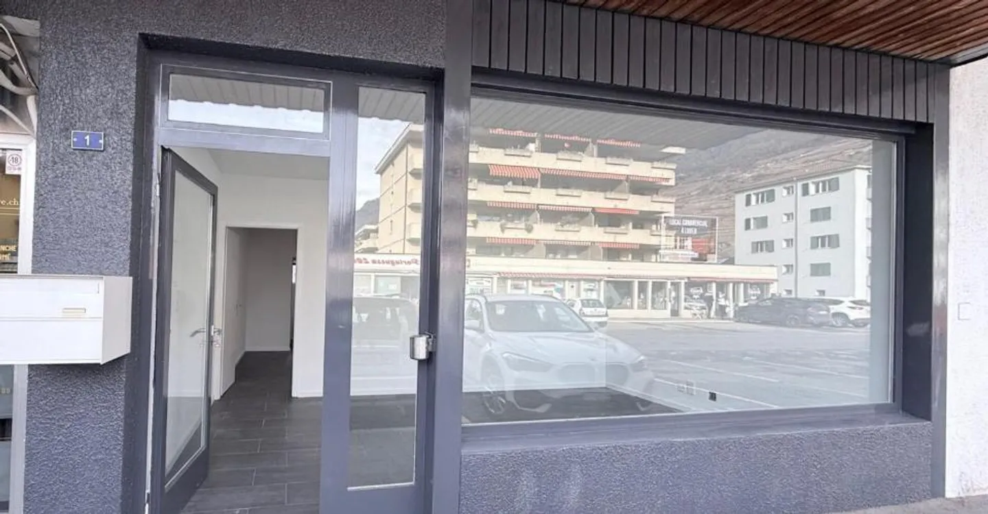Spazio Commerciale in Affitto a Fully - Foto 5 di 6