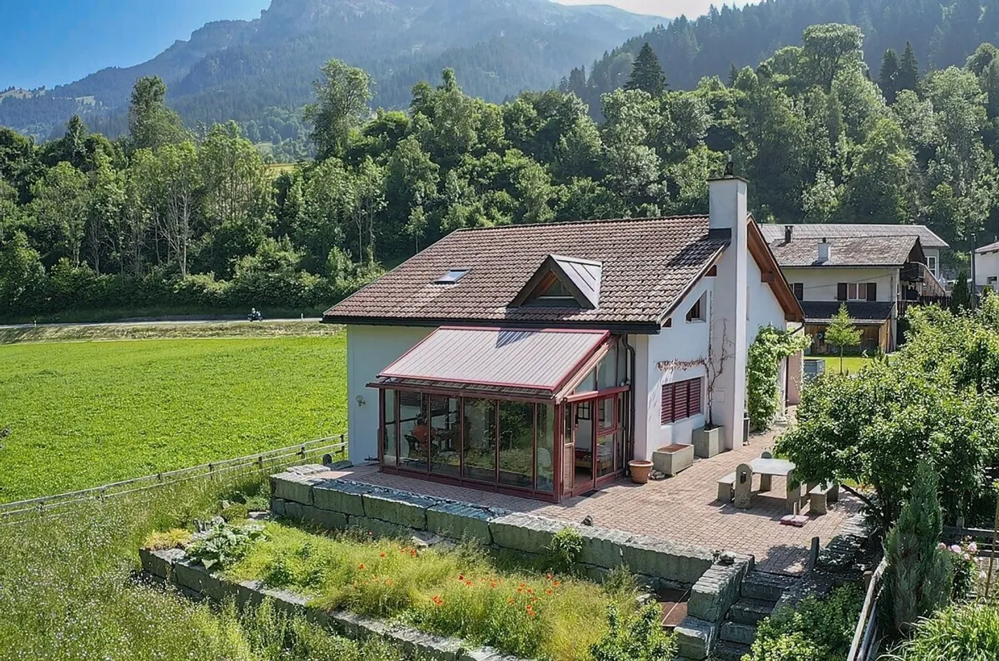 Single house for sale - Photo 3 of 13