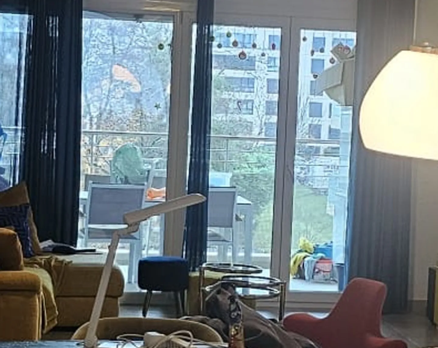 Magnificent 5-room apartment in Thônex with 2 balconies and indoor parking space - Photo 5 of 10