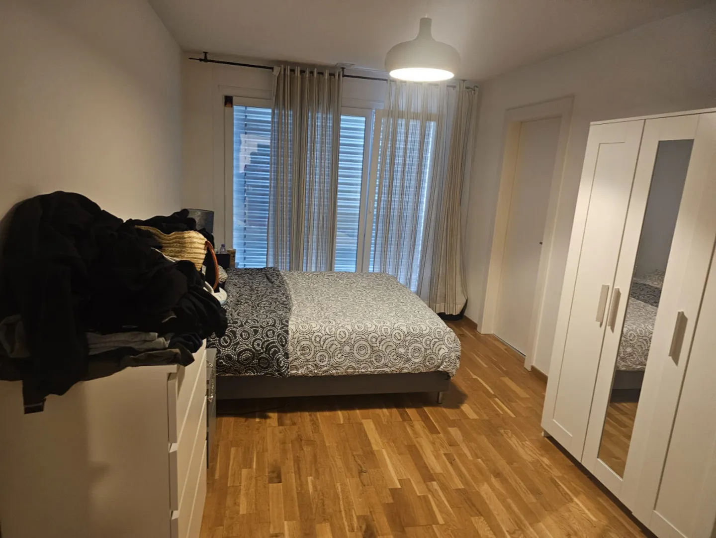 Magnificent 5-room apartment in Thônex with 2 balconies and indoor parking space - Photo 6 of 10