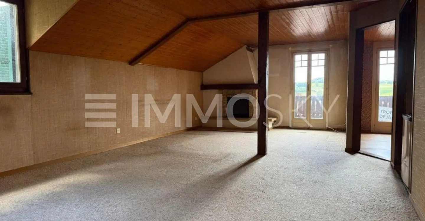 Chalet mit 2 Wohnungen in La Sarraz - Foto 2 von 4