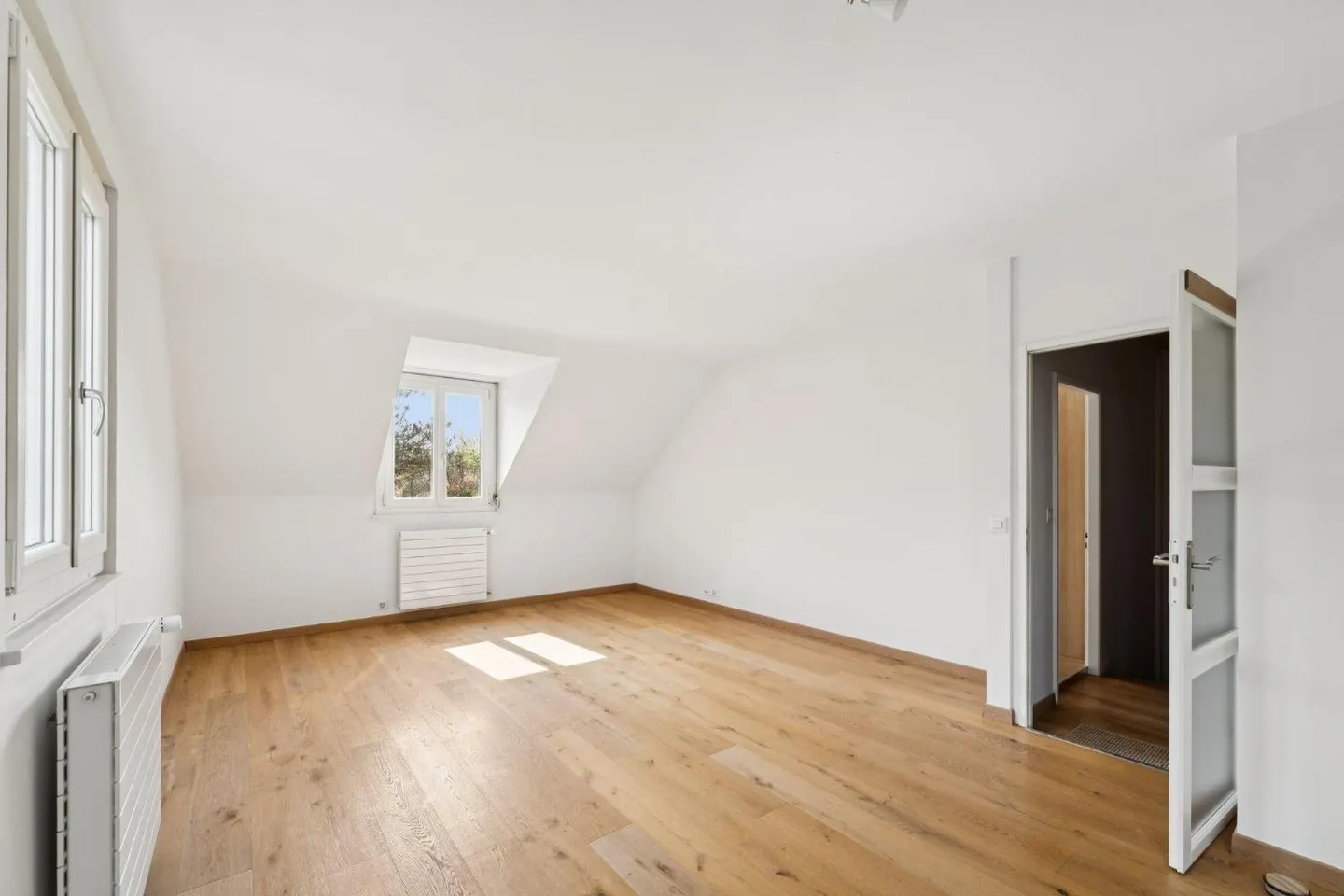 Duplex Charmant dans Villa à Vessy - Photo 3 sur 13